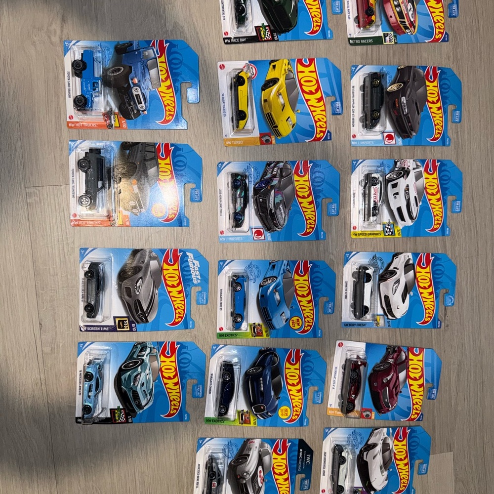 Hot Wheels Assorted Toy Cars Set